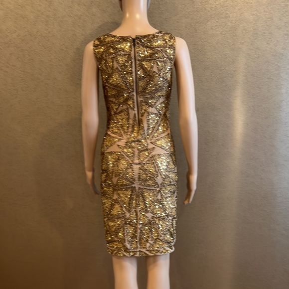 ALICE + OLIVIA Gold tone sequined pattern dress - Picture 2 of 4